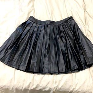 Pleated leather skirt